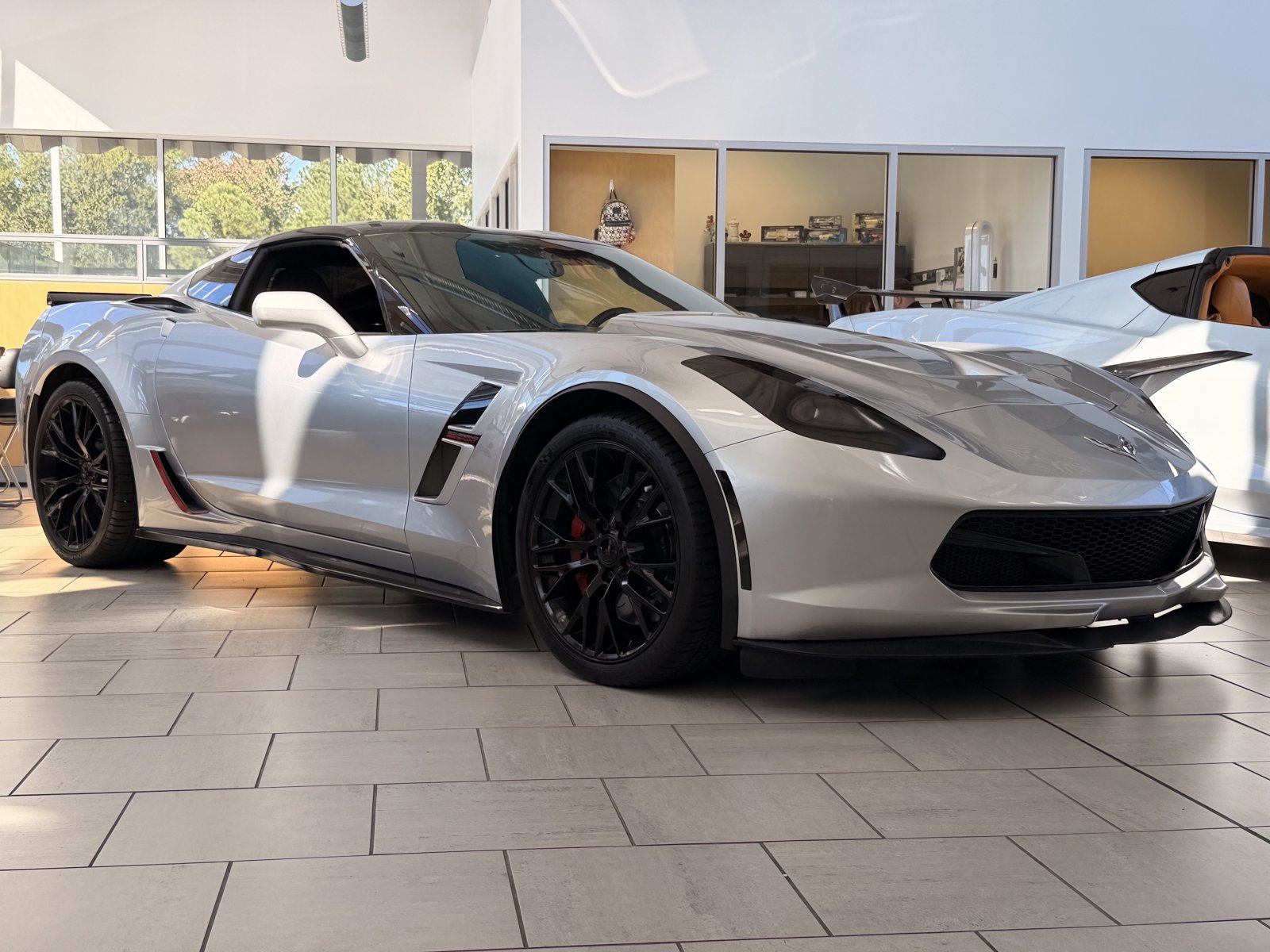 Used 2017 Chevrolet Corvette Grand Sport w/ Battery Protection Package RWD image 2