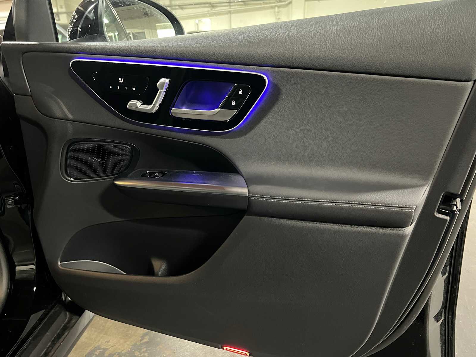 Used 2026 Mercedes-Benz GLC 300 4MATIC image 10