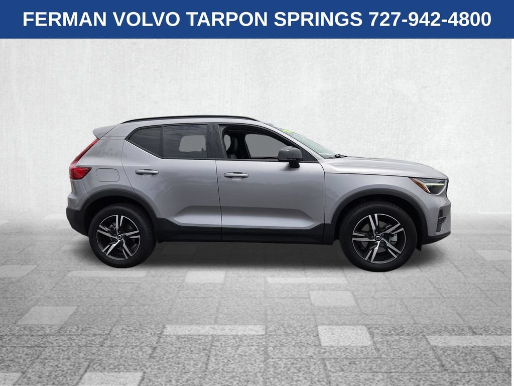 New 2026 Volvo XC40 B4 Core FWD image 11