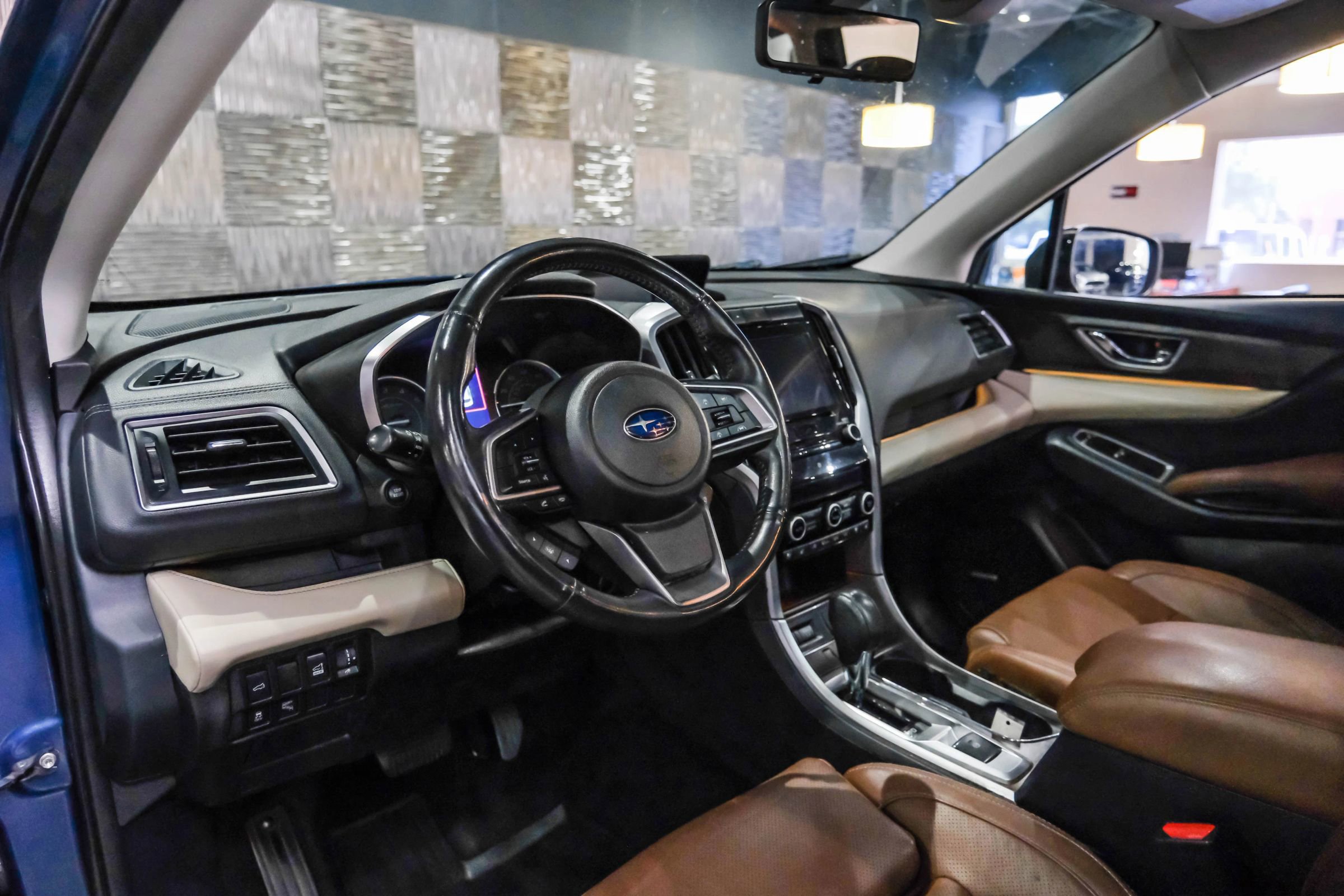 Used 2019 Subaru Ascent Touring w/ Popular Package #3 AWD/4WD image 3