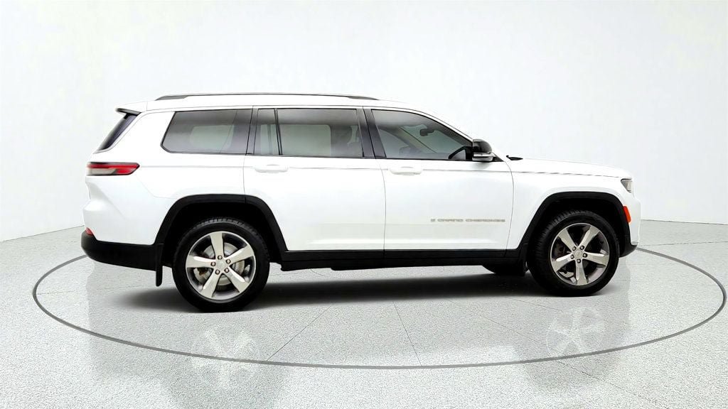 Used 2021 Jeep Grand Cherokee L Limited w/ MOPAR Finishing Package AWD/4WD image 4