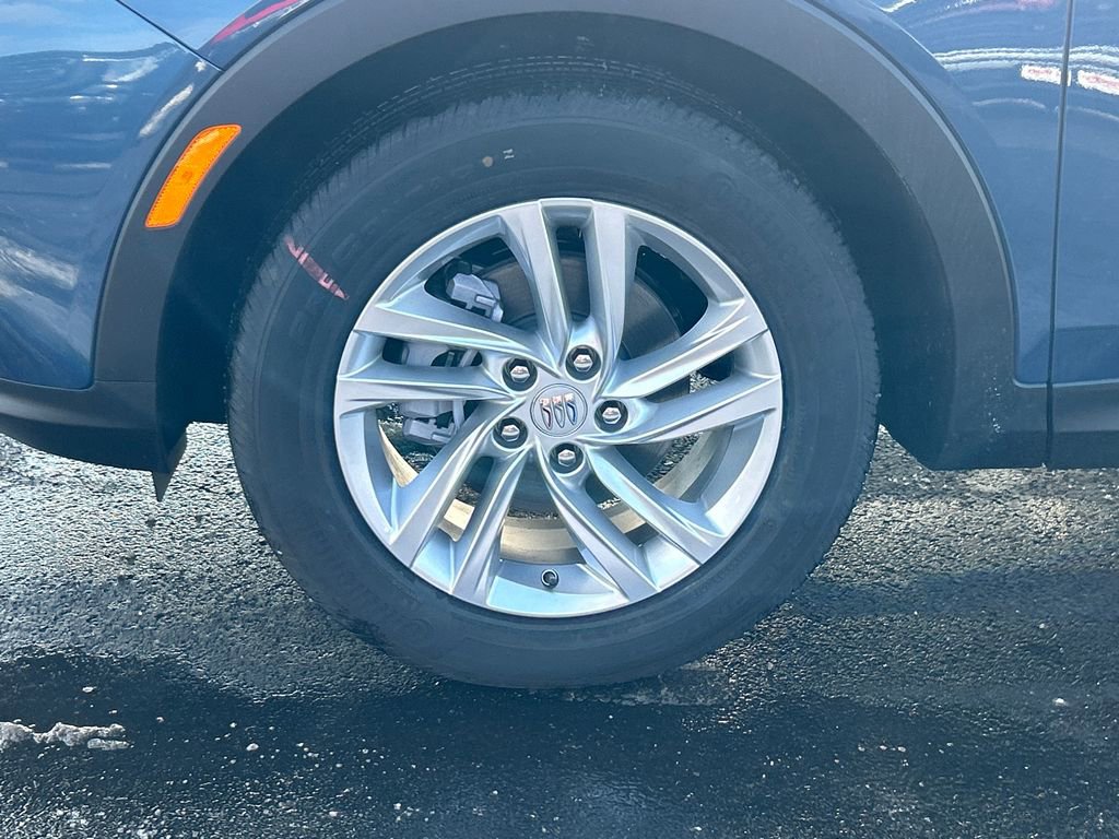 New 2026 Buick Envista Preferred FWD image 12
