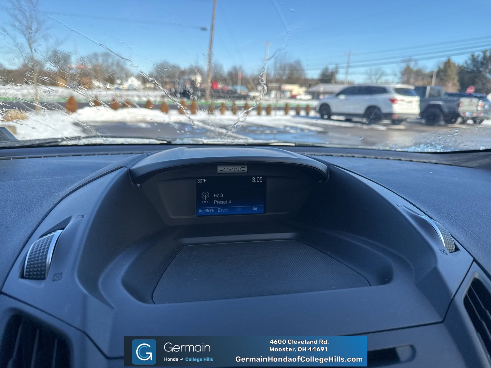 Used 2017 Ford Escape SE image 18