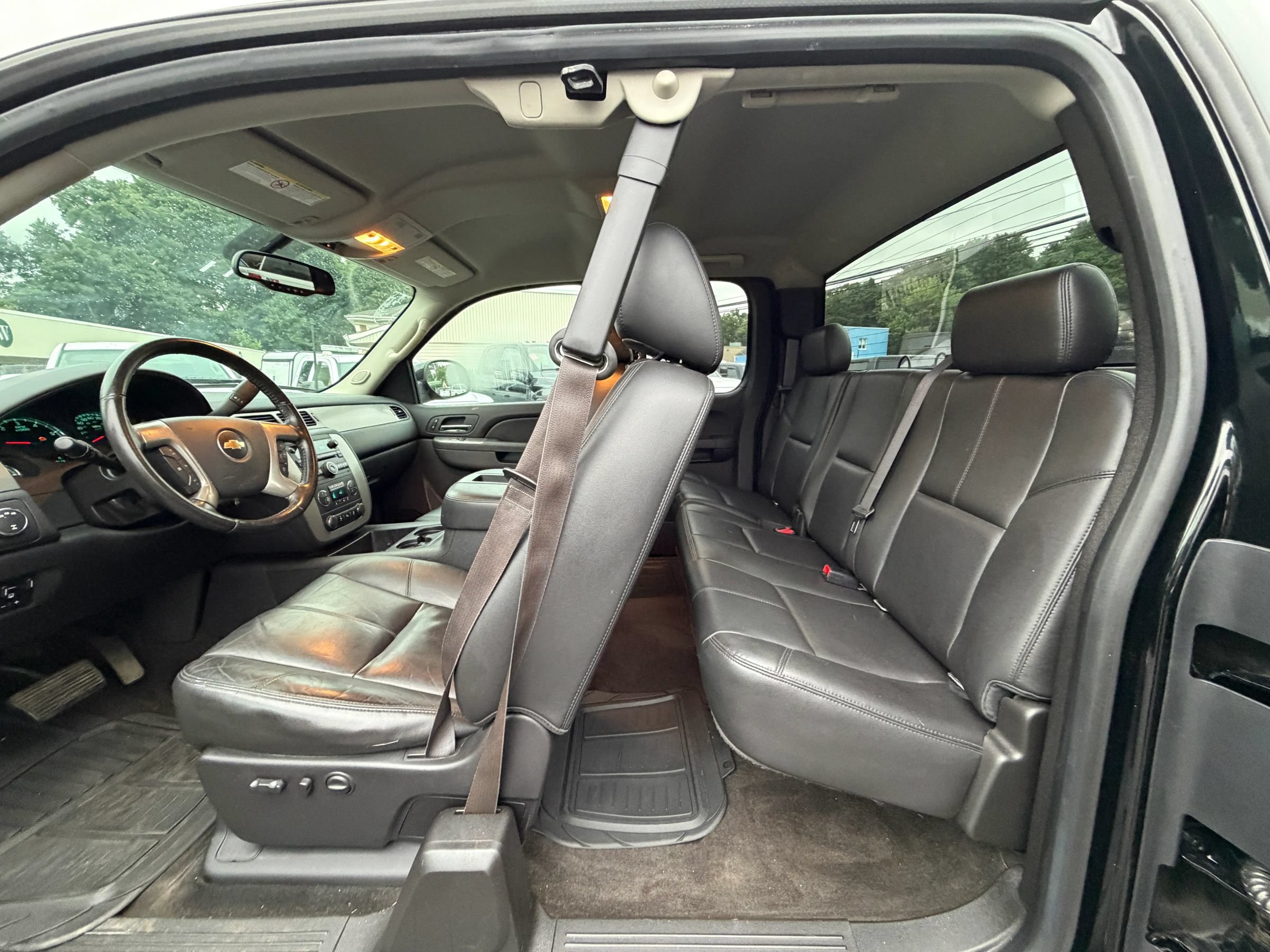 Used 2013 Chevrolet Silverado 2500 LTZ w/ LTZ Plus Package AWD/4WD image 16