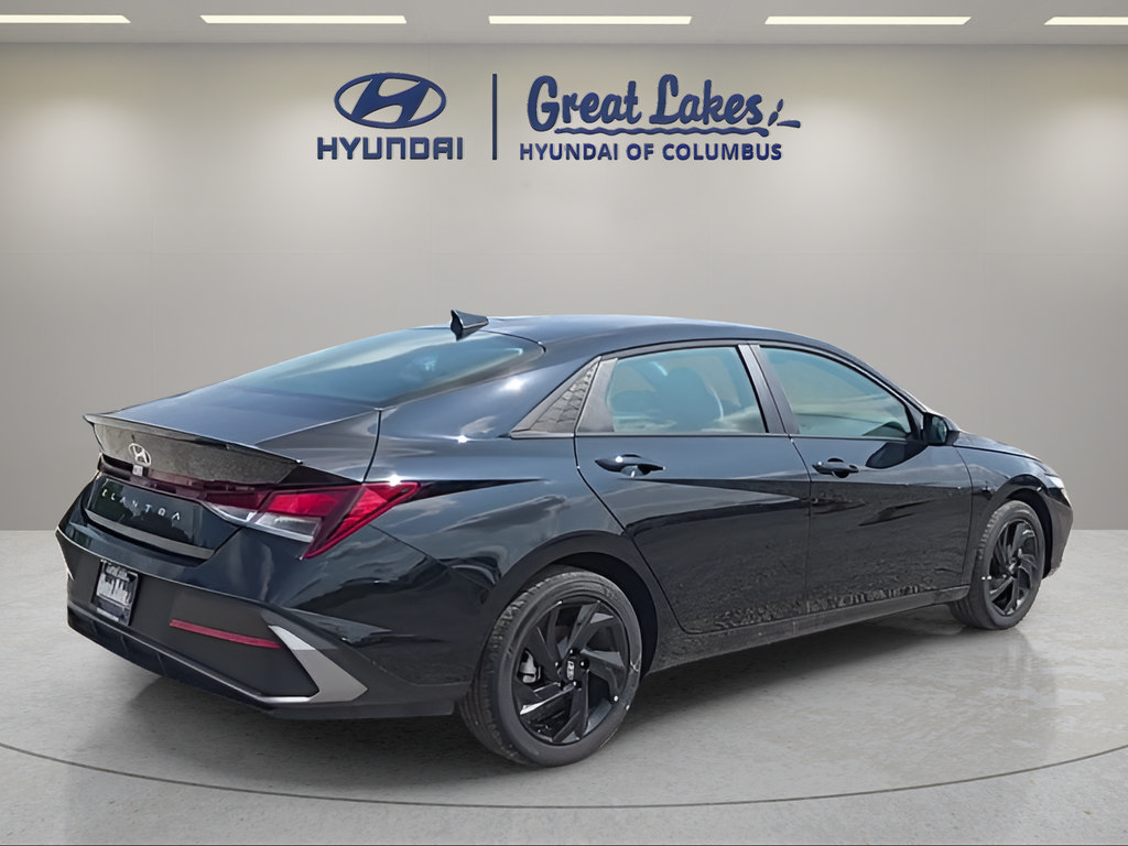 New 2026 Hyundai Elantra Sport FWD image 5