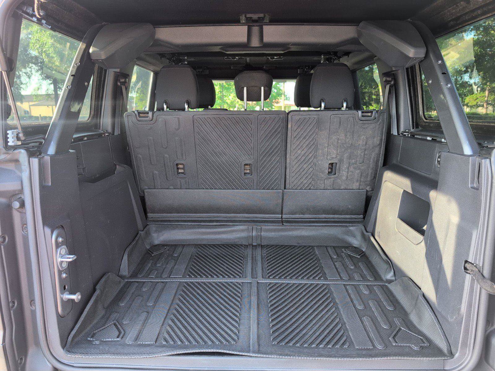 Used 2022 Ford Bronco 4-Door AWD/4WD image 5