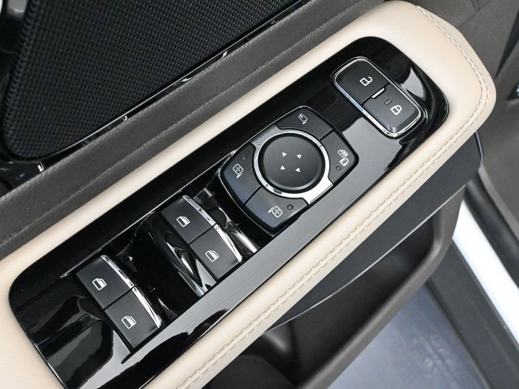 Used 2023 Lincoln Aviator Reserve image 20