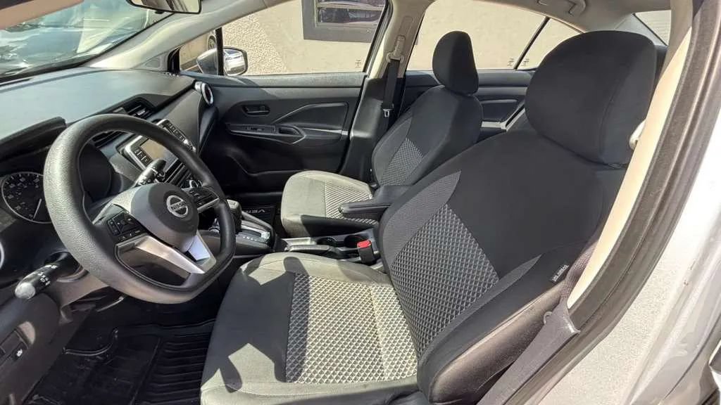 Used 2020 Nissan Versa S FWD image 9