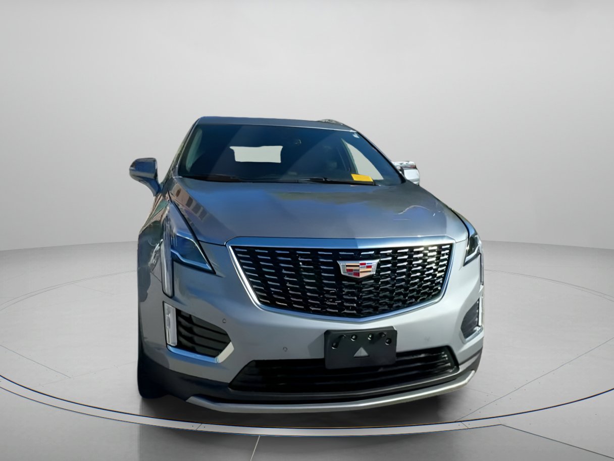 Used 2025 Cadillac XT5 Premium Luxury image 4