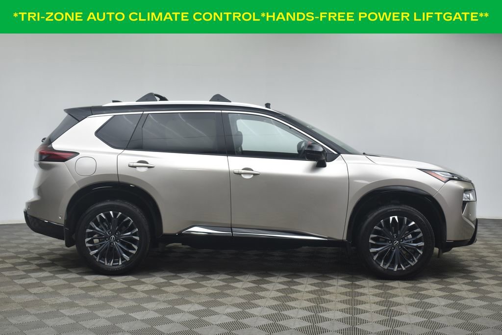 Used 2026 Nissan Rogue Platinum w/ Platinum Premium Package image 15