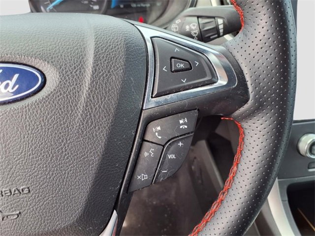 Used 2022 Ford Edge ST-Line image 25