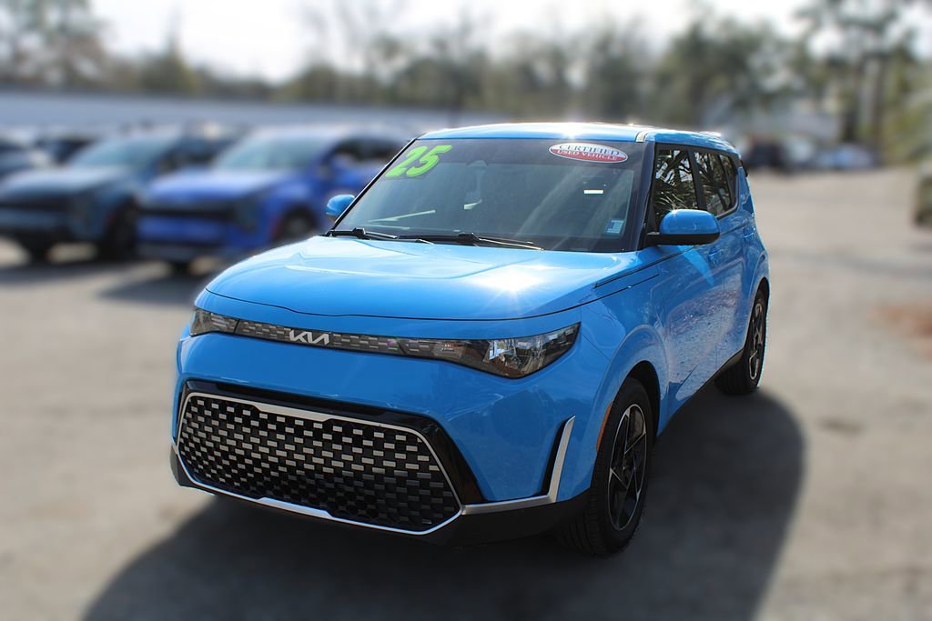 Certified 2025 Kia Soul EX image 15