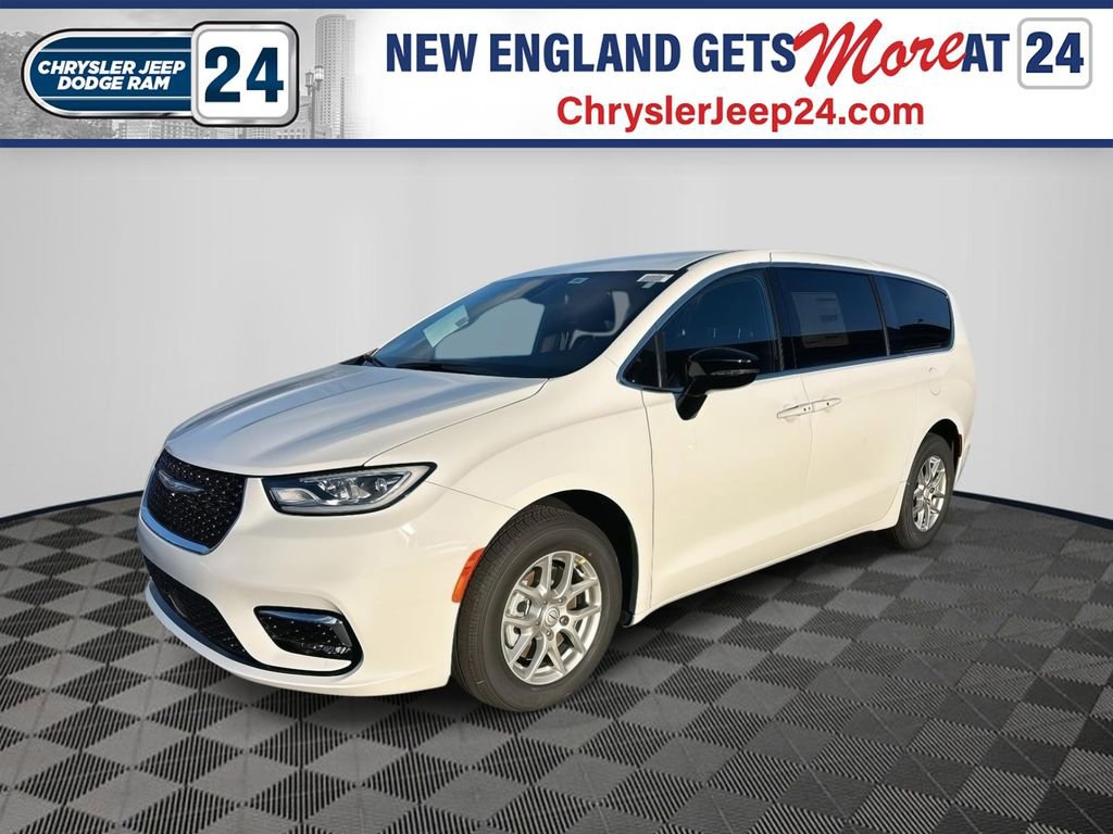 New 2026 Chrysler Pacifica Select FWD image 1