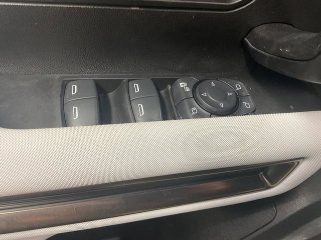 Used 2025 GMC Hummer EV 3X w/ LPO, Dark Essentials Package image 10