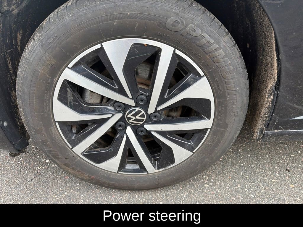 Used 2024 Volkswagen Jetta S image 9