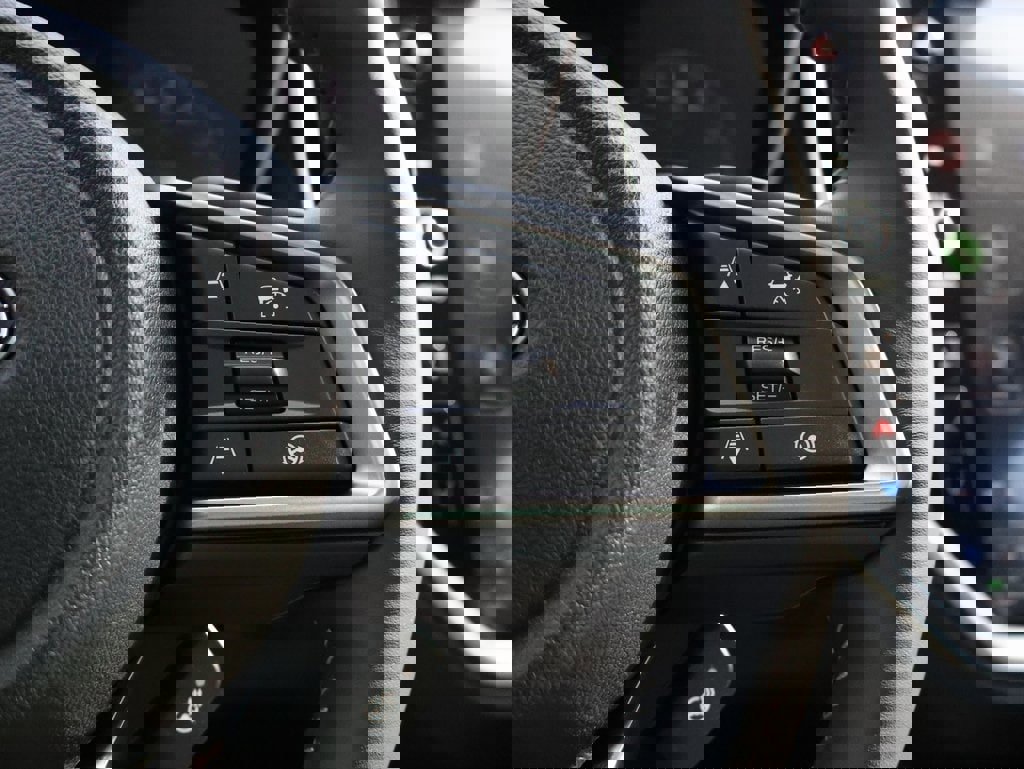 New 2025 Subaru Ascent Touring image 31