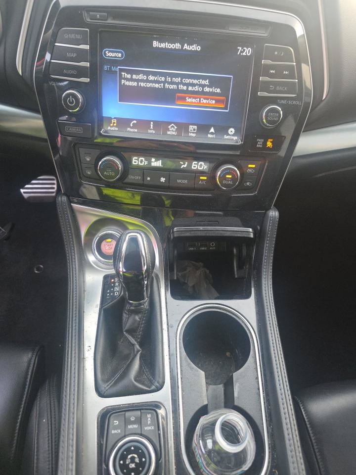 Used 2017 Nissan Maxima SR w/ Midnight Edition FWD image 14