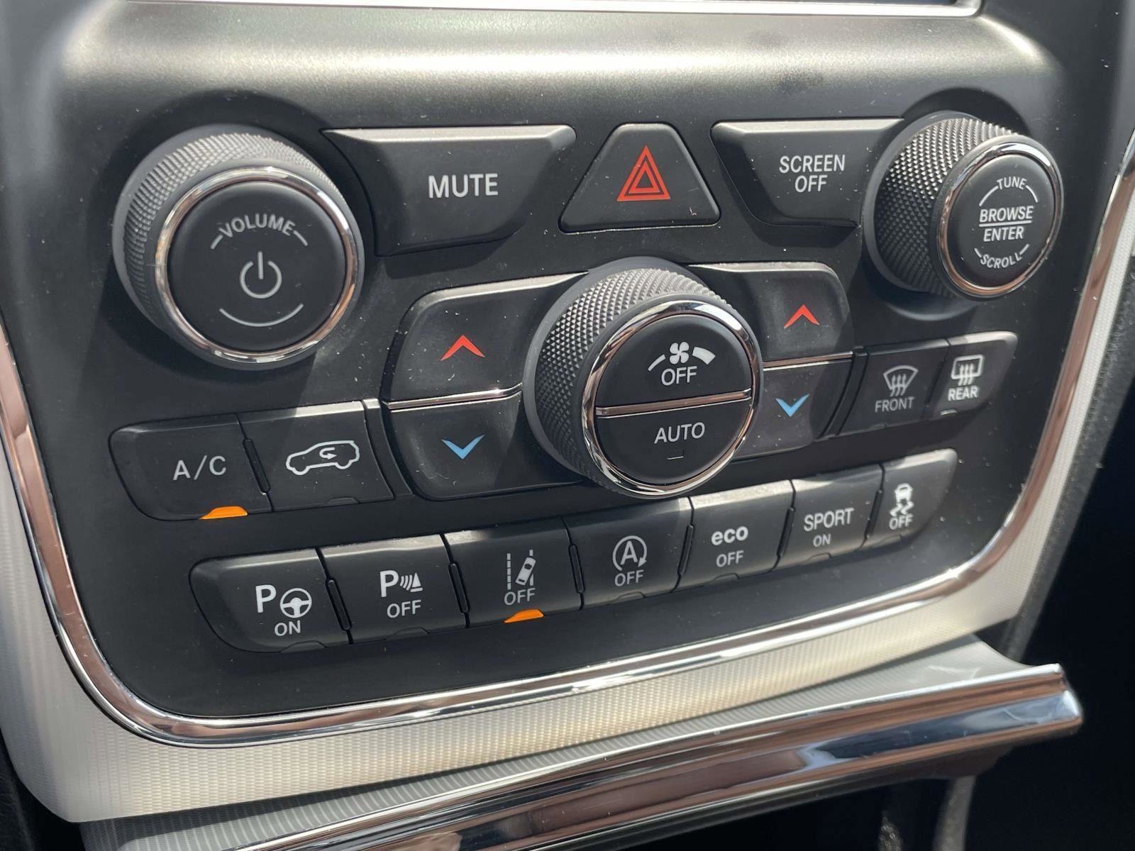 Used 2018 Jeep Grand Cherokee Summit AWD/4WD image 20