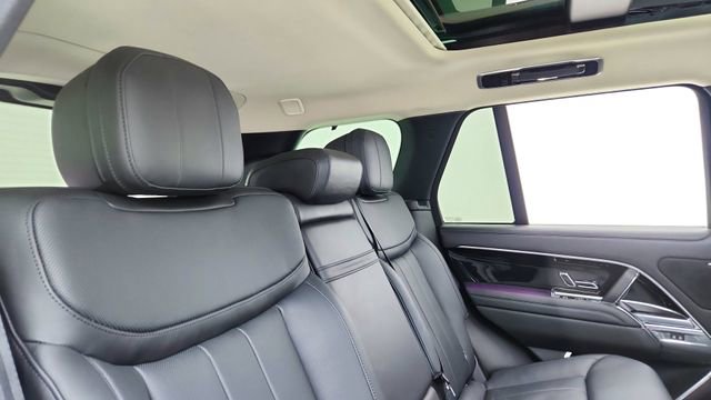 Used 2023 Land Rover Range Rover SE AWD/4WD image 24
