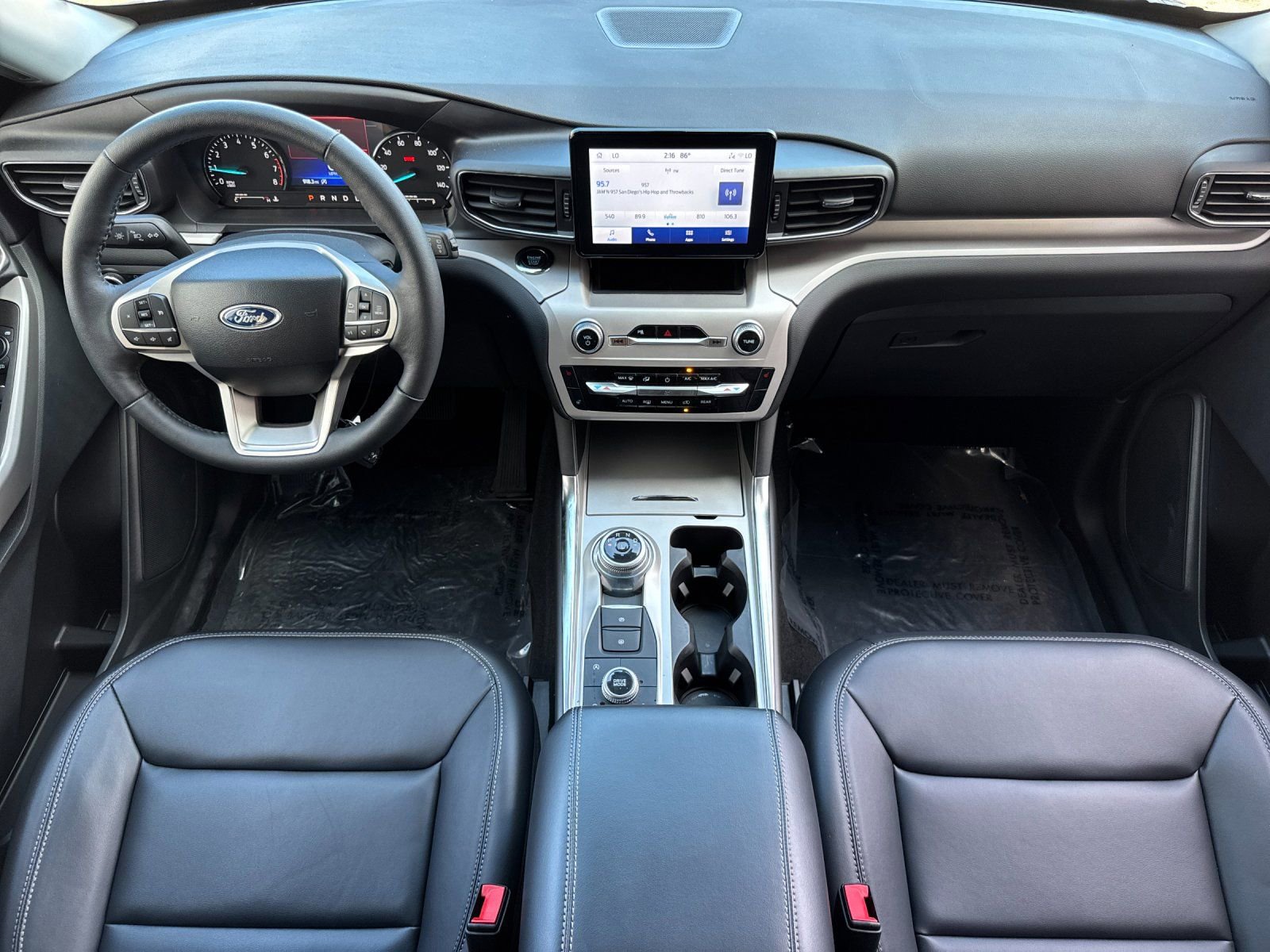 Used 2024 Ford Explorer XLT w/ Equipment Group 202A image 15