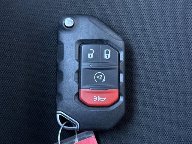 Used 2022 Jeep Wrangler Unlimited Rubicon image 22