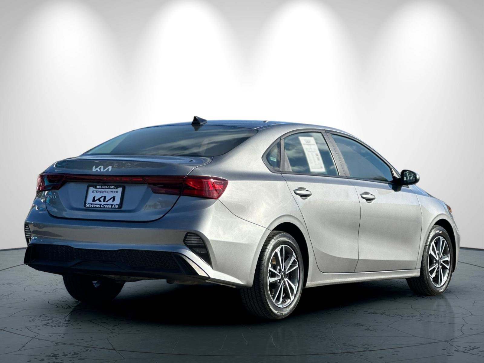 Certified 2024 Kia Forte LXS image 4