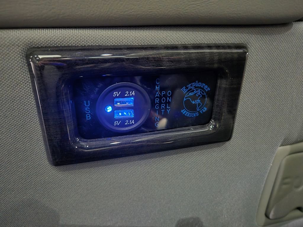 New 2024 GMC Savana 2500 image 52