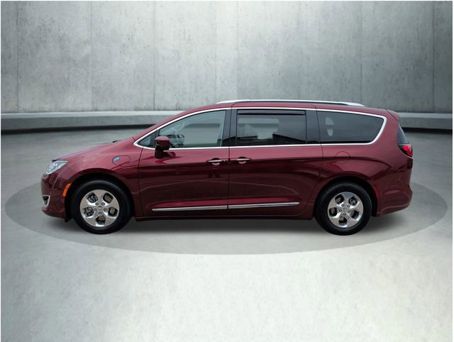 Used 2019 Chrysler Pacifica Touring-L w/ Premium Audio Group FWD image 2