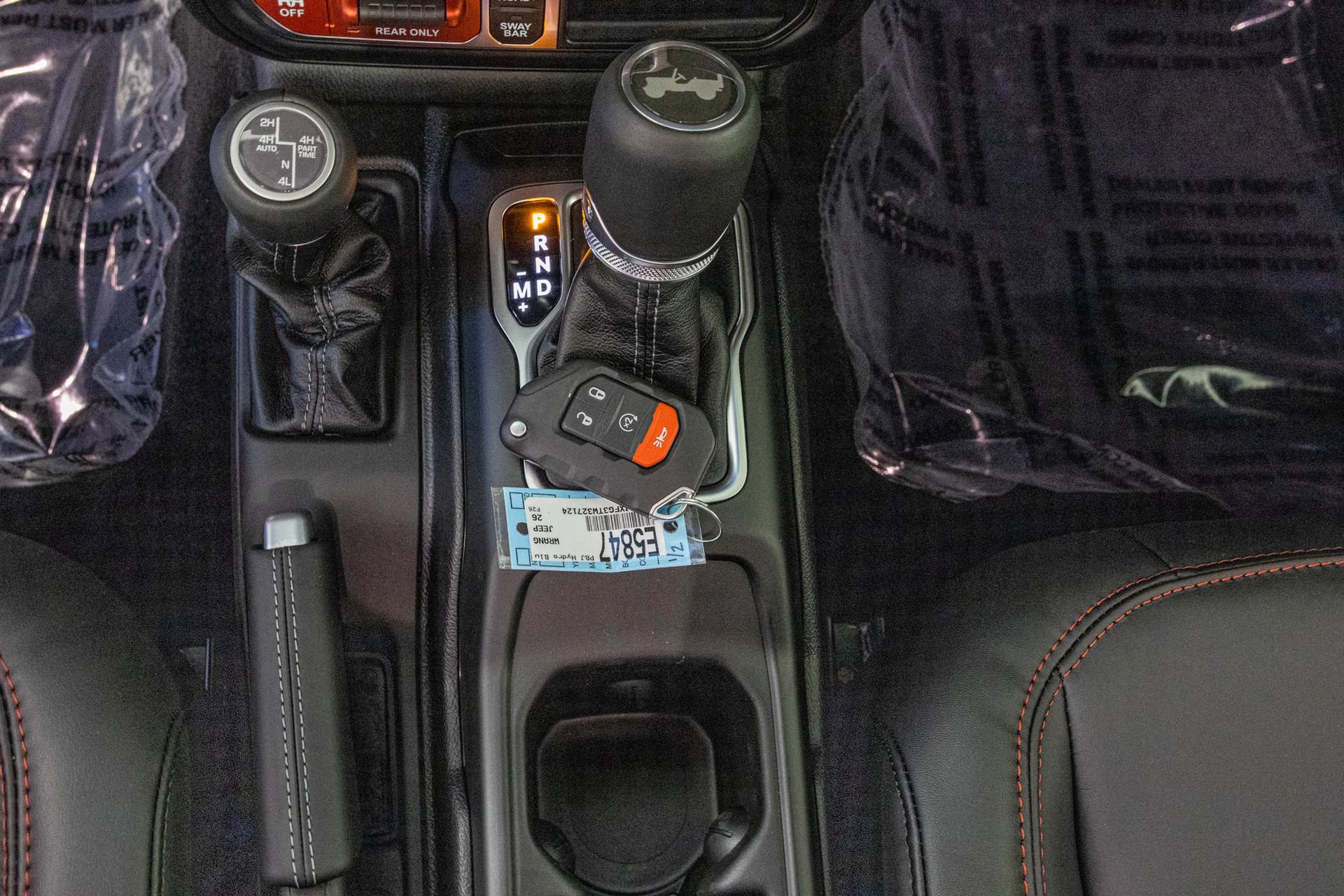 New 2026 Jeep Wrangler Unlimited Rubicon AWD/4WD image 27