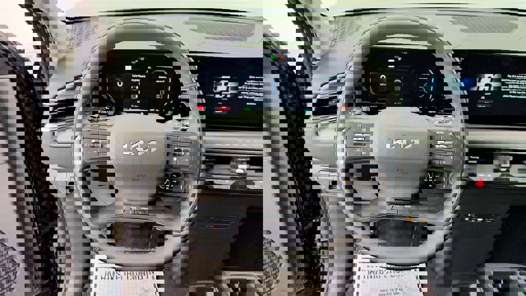Used 2026 Kia EV9 Wind image 14