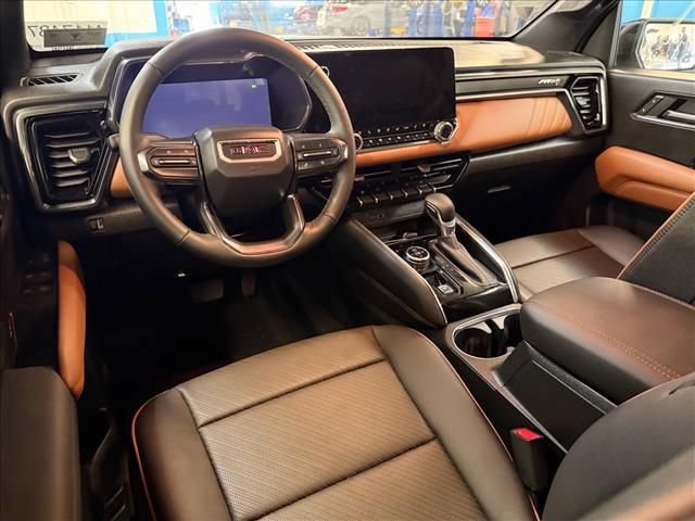 Used 2026 GMC Canyon AT4 w/ Technology Plus Package AWD/4WD image 13