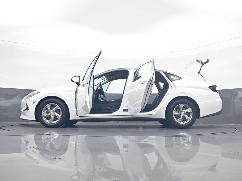 Certified 2022 Hyundai Sonata SE w/ Cargo Package FWD image 35
