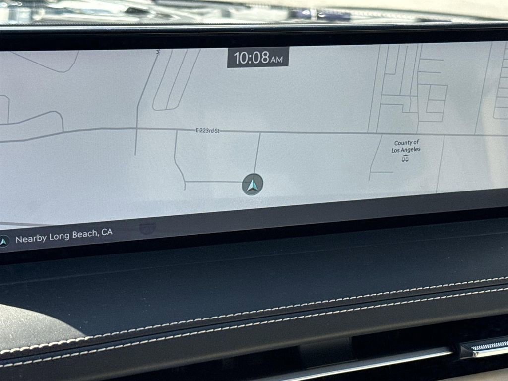 Used 2025 Genesis GV70 3.5T Sport w/ Sport Advanced Package image 13