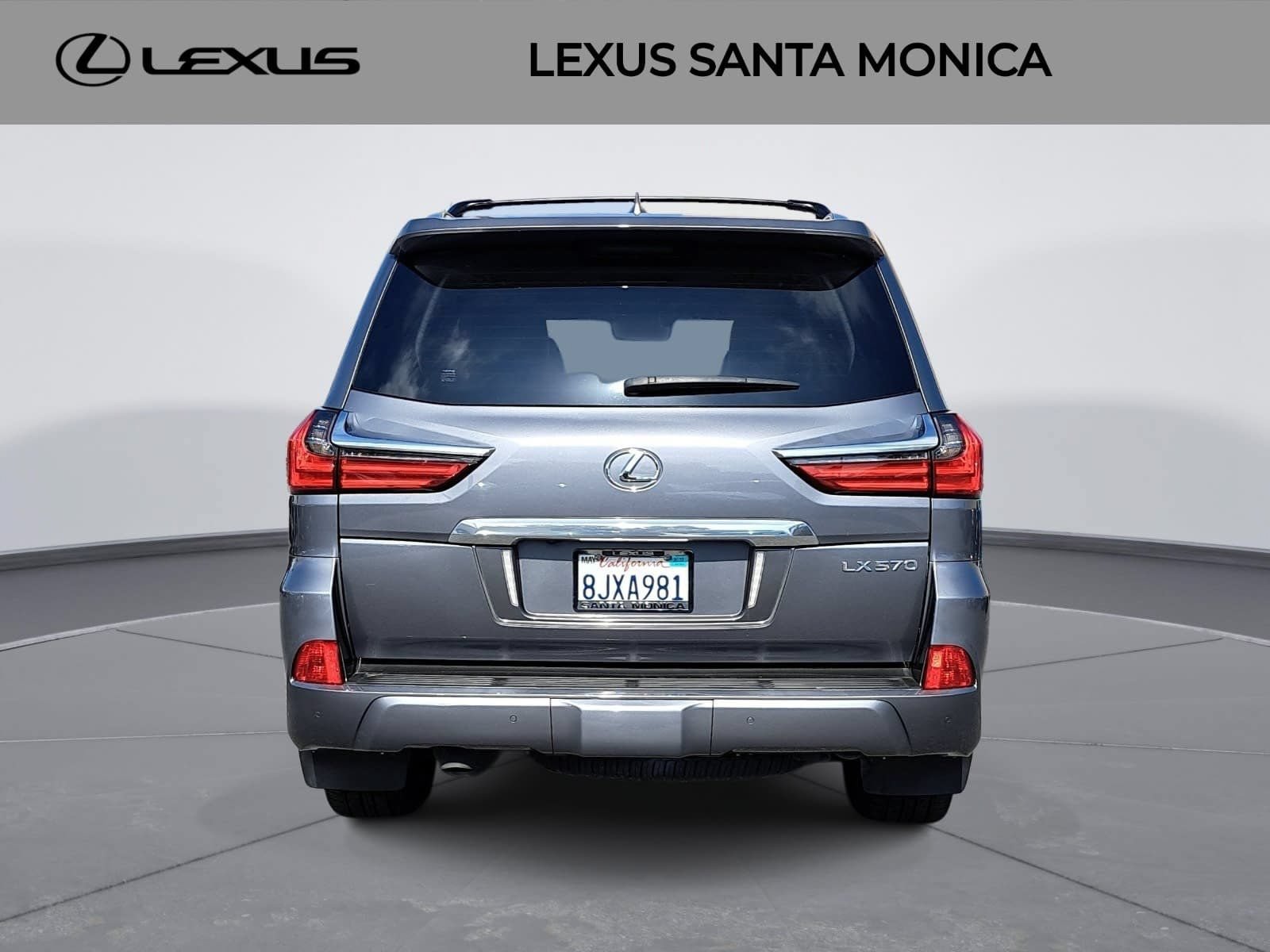 Used 2019 Lexus LX 570 4WD w/ Luxury Package image 6