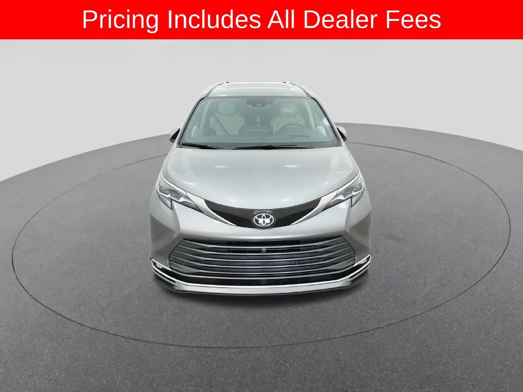 New 2026 Toyota Sienna Platinum AWD/4WD image 15