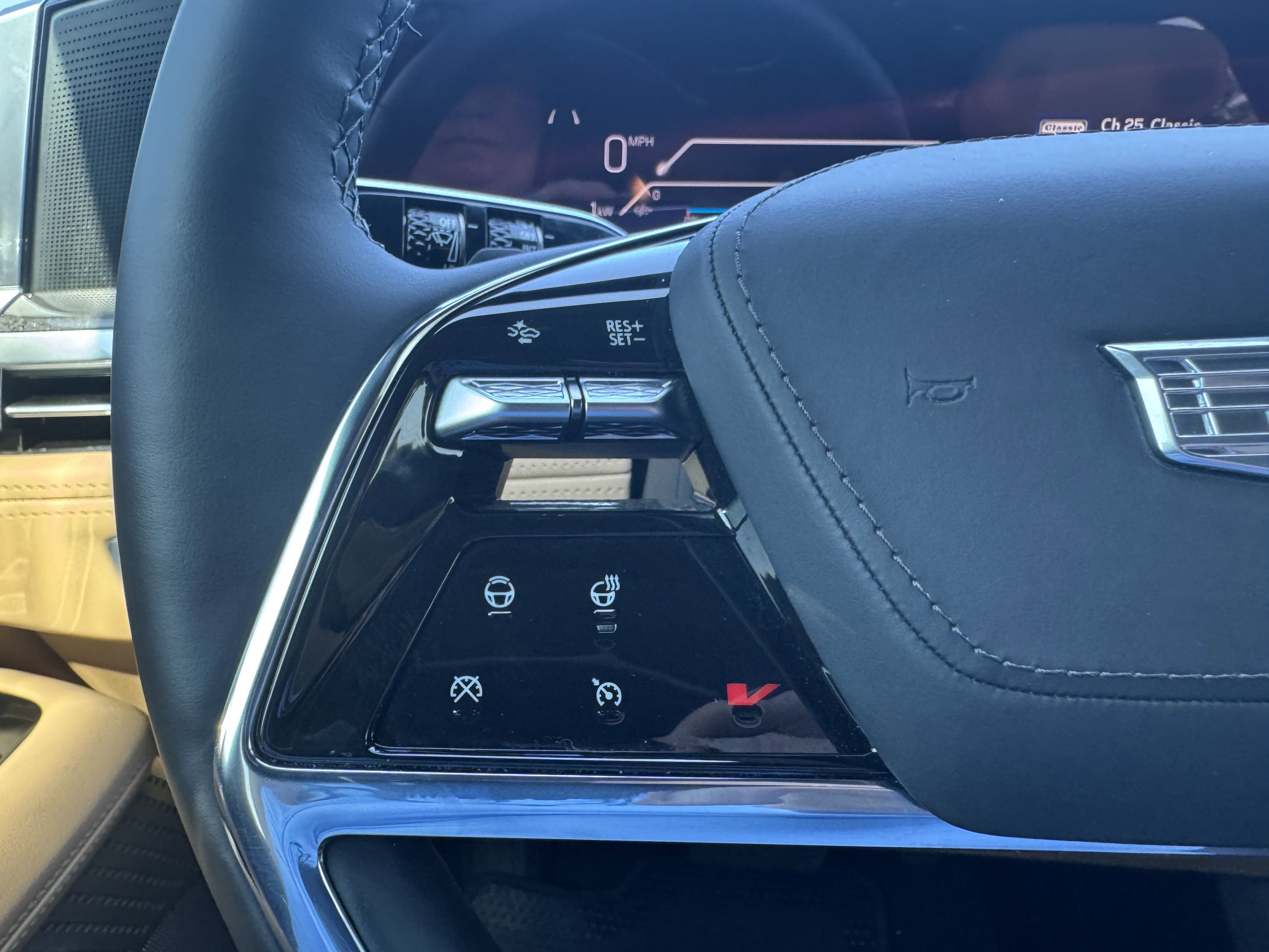 New 2025 Cadillac Escalade IQ Sport 2 image 28