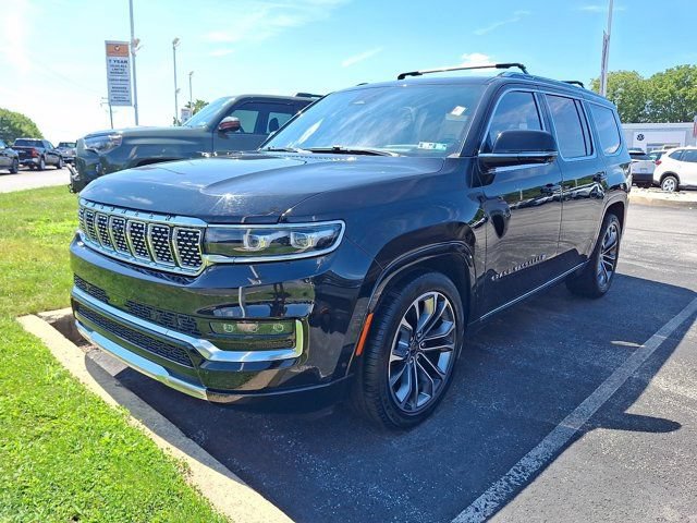 Certified 2022 Jeep Grand Wagoneer Series III AWD/4WD image 3