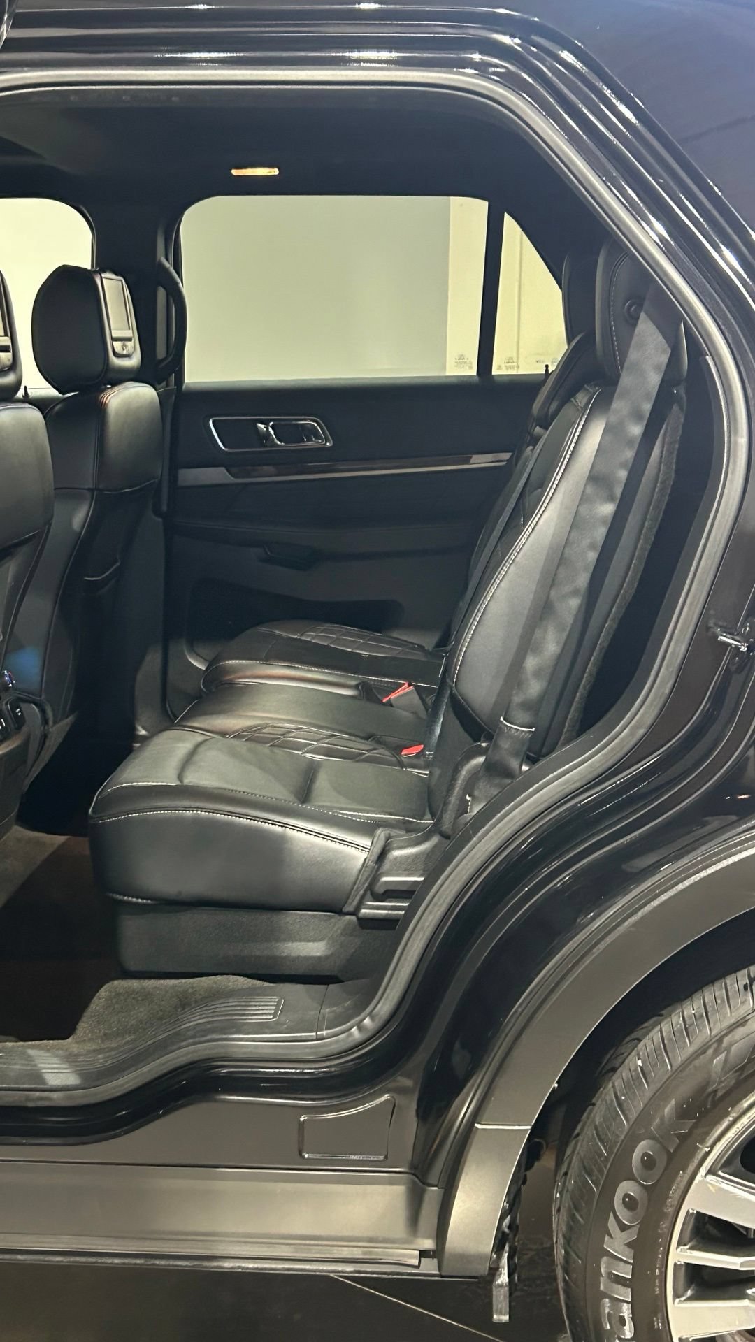 Used 2017 Ford Explorer Platinum AWD/4WD image 52
