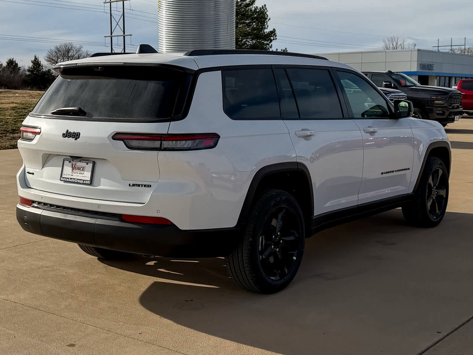 New 2025 Jeep Grand Cherokee L Limited w/ Luxury Tech Group II image 6
