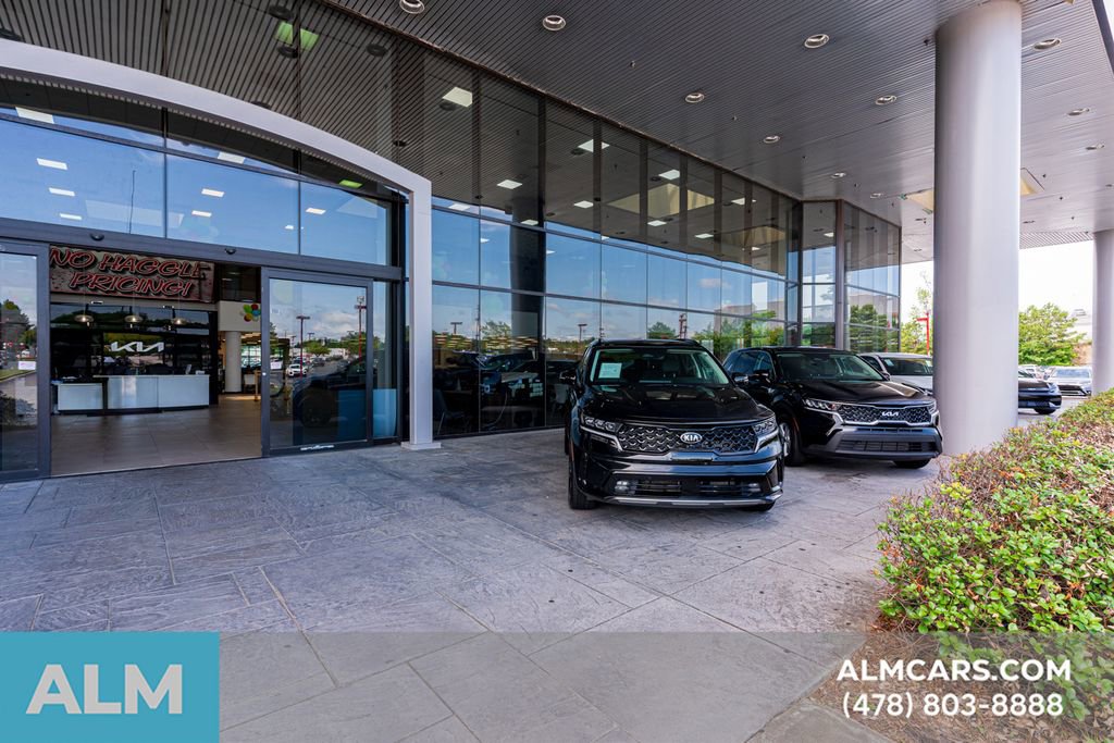 Used 2024 Kia EV9 Wind image 68