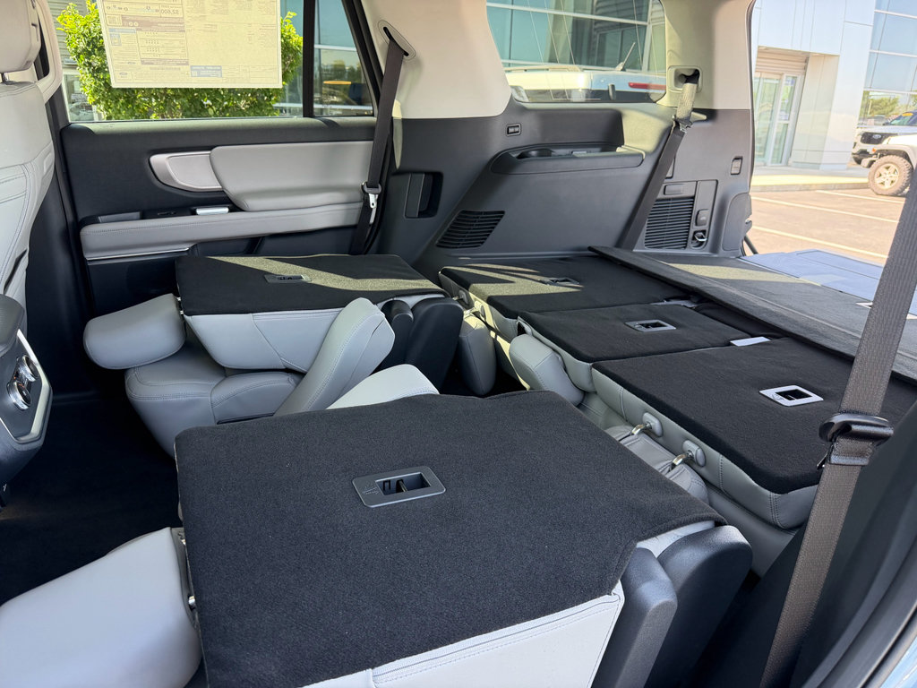 New 2027 Ford Expedition Active AWD/4WD image 24