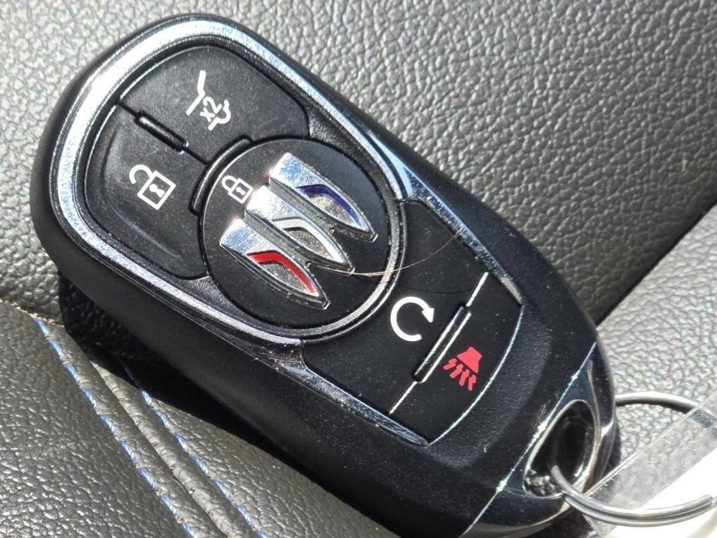 Used 2024 Buick Envista Sport Touring w/ Convenience I Package FWD image 84
