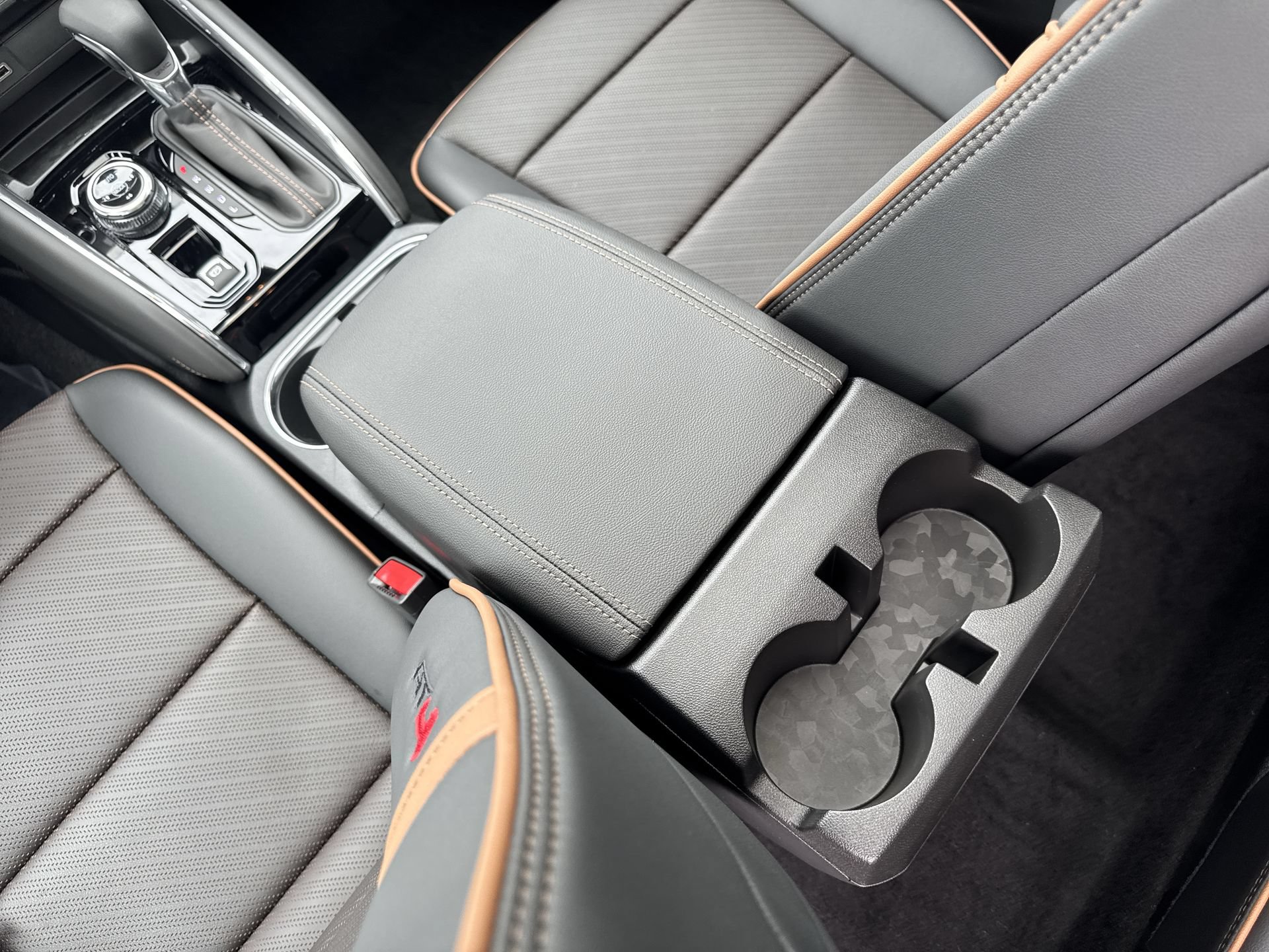 New 2026 GMC Canyon AT4 w/ Technology Plus Package AWD/4WD image 23