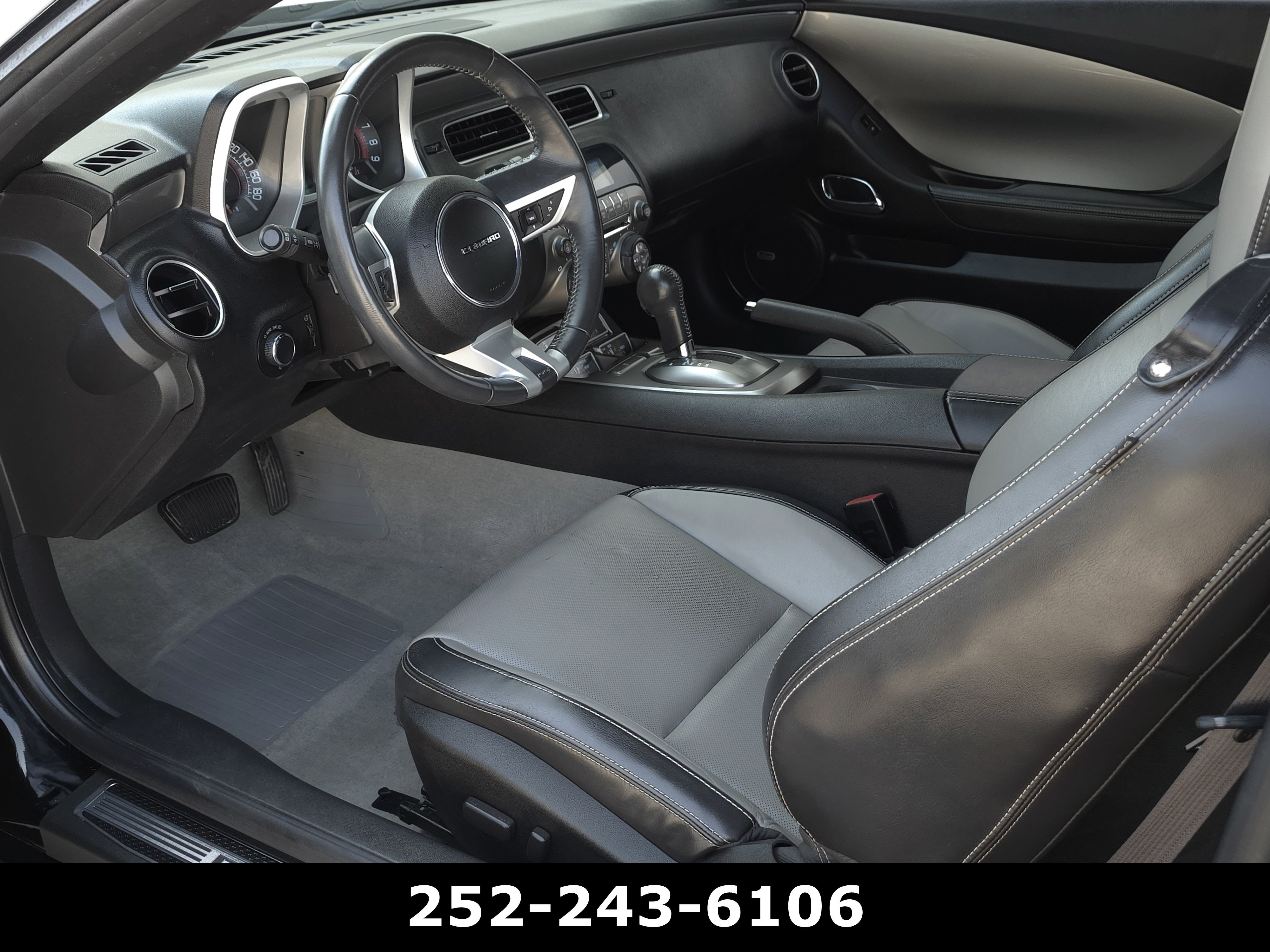 Used 2011 Chevrolet Camaro SS w/ RS Package image 8