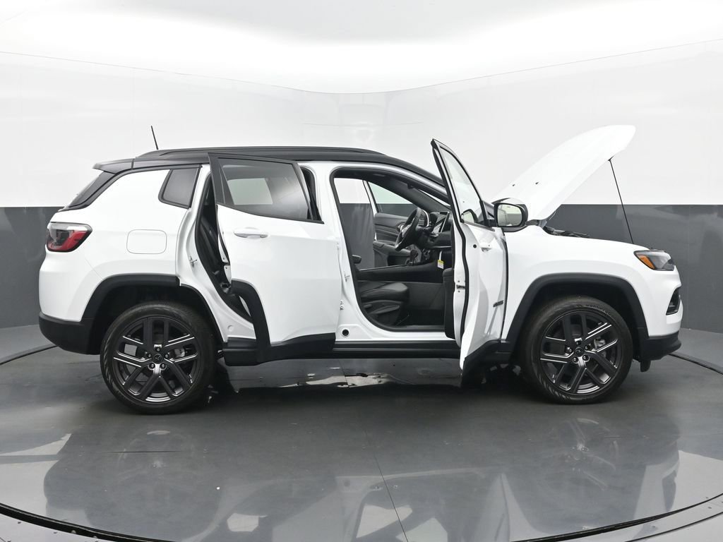 New 2026 Jeep Compass Limited image 58