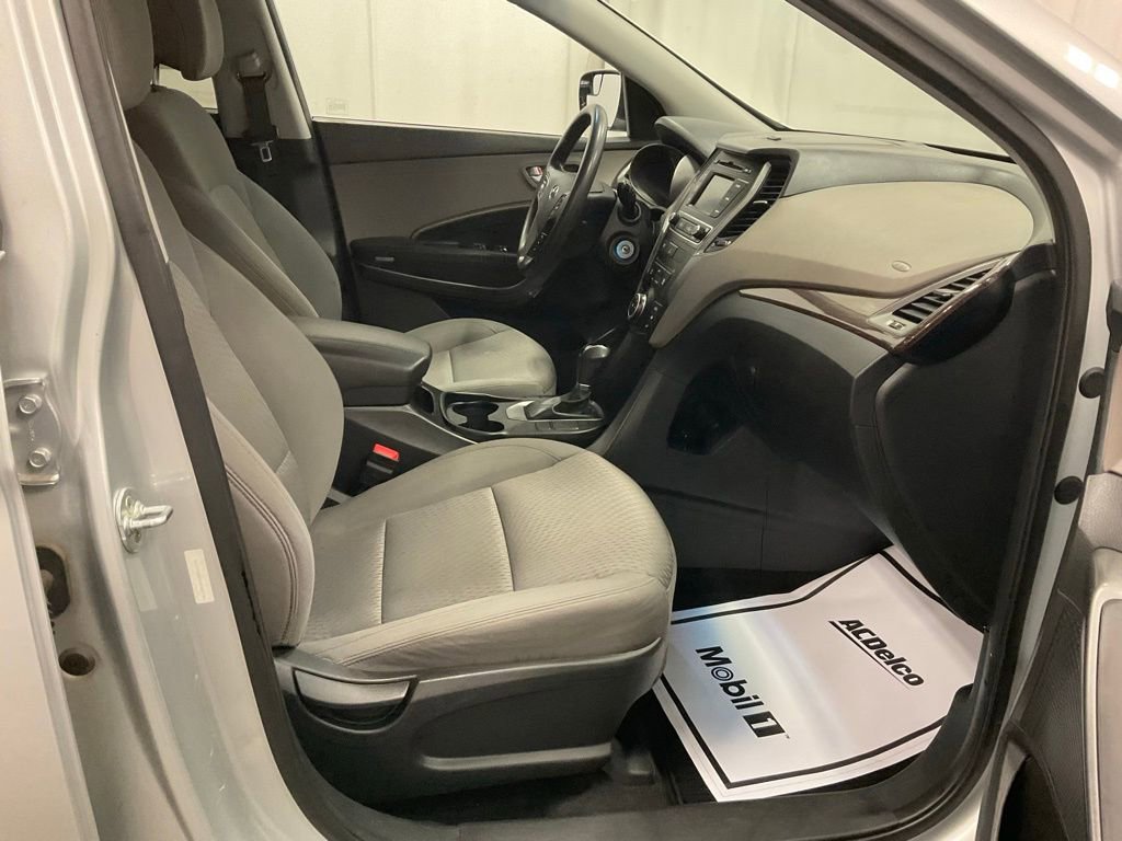 Used 2017 Hyundai Santa Fe Sport image 28