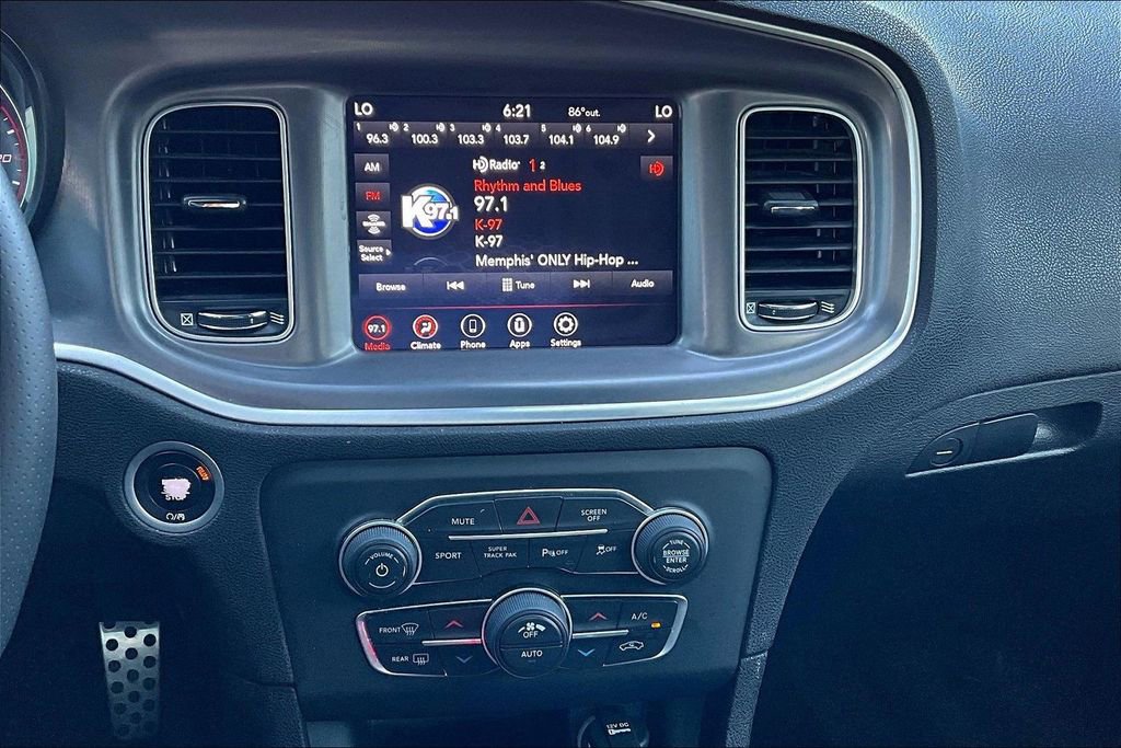 Used 2020 Dodge Charger GT RWD image 16