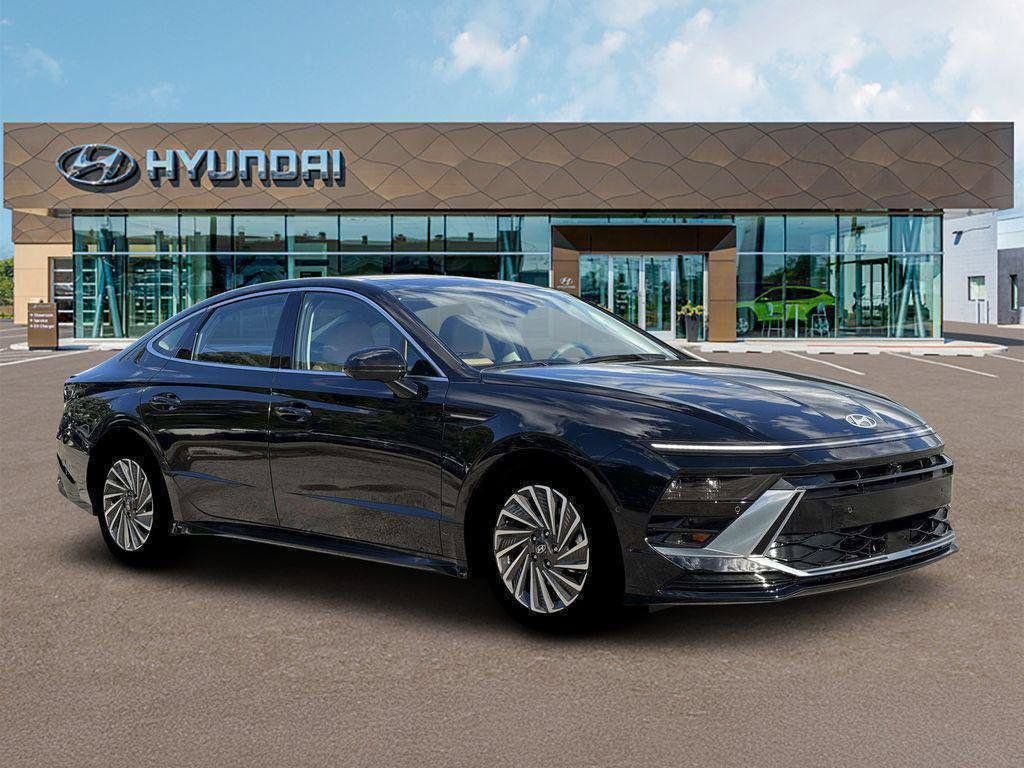 New 2026 Hyundai Sonata Limited FWD image 10