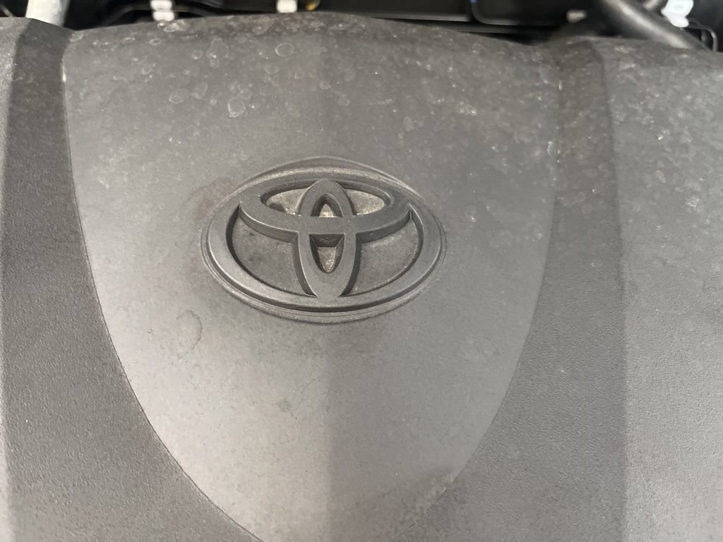 Used 2025 Toyota RAV4 XLE Premium w/ Weather Package AWD/4WD image 10