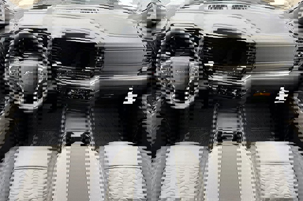 New 2026 Chevrolet Silverado 2500 ZR2 w/ LPO, Dark Essentials Package image 13